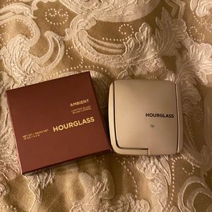 Hourglass ambient lighting blush